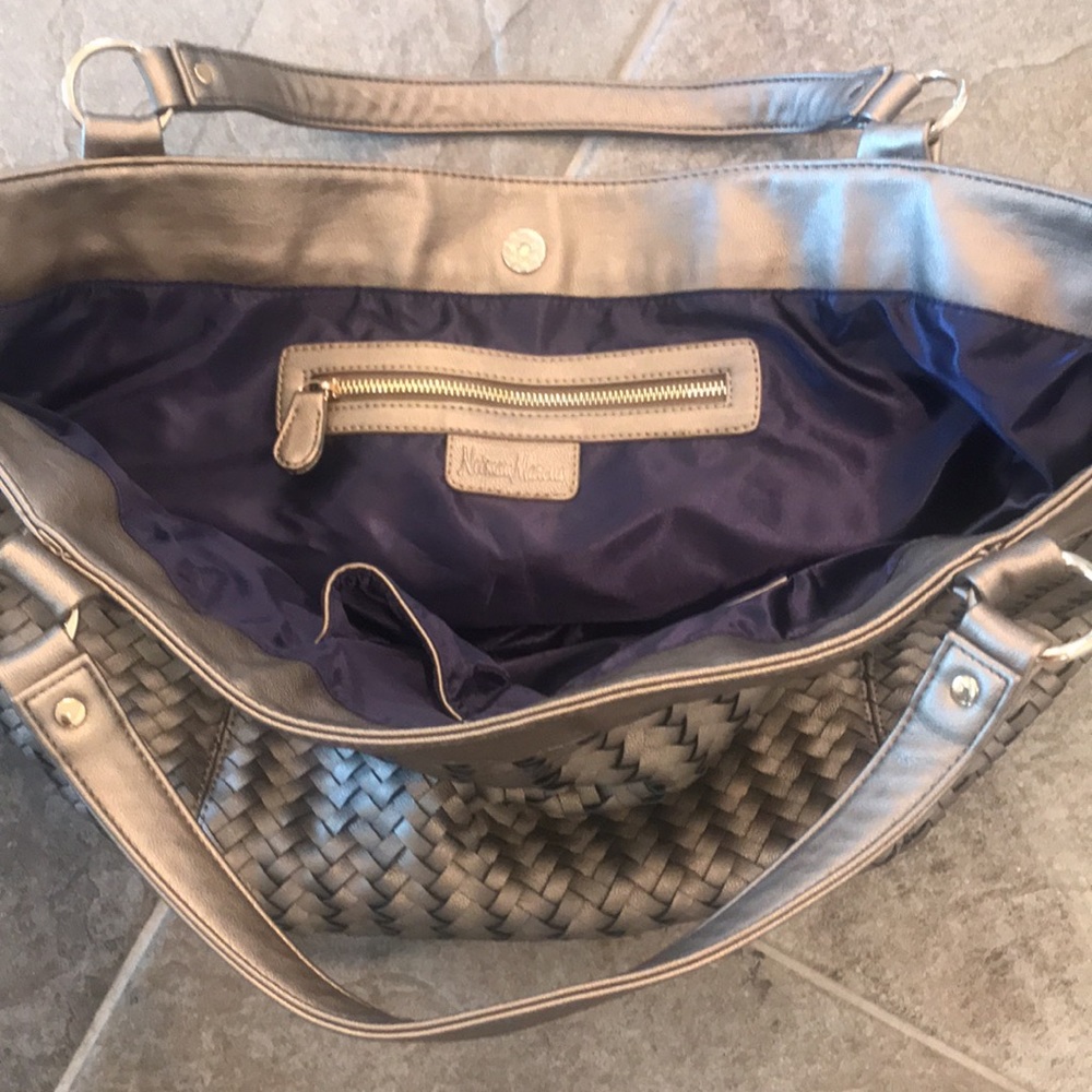 Bag - Picture 4 of 8